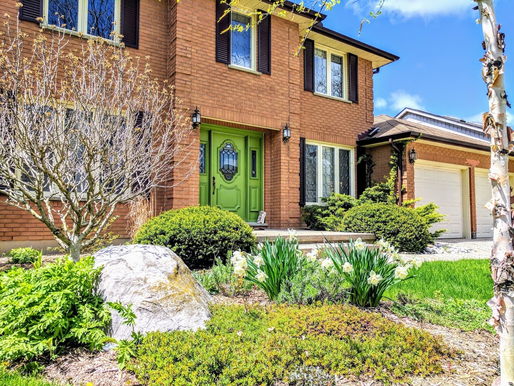 Lions Pride Guest House | 1669 Phillbrook Crescent, London, ON N5X 2Z4, Canada