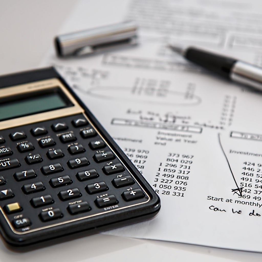 Comptabilité Universelle SEB | 206 Bd de Sainte-Adèle, Sainte-Adèle, QC J8B 1A7, Canada | Phone: (450) 745-1765