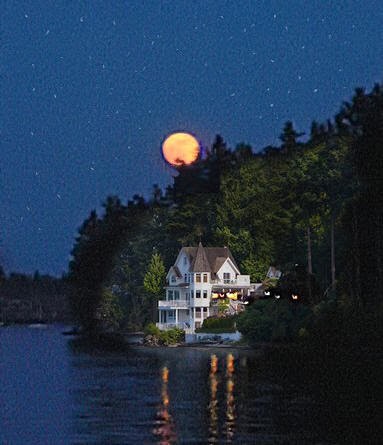 Castle Cove Inn | 10121 Chemainus Rd, Chemainus, BC V0R 1K0, Canada | Phone: (250) 246-2052