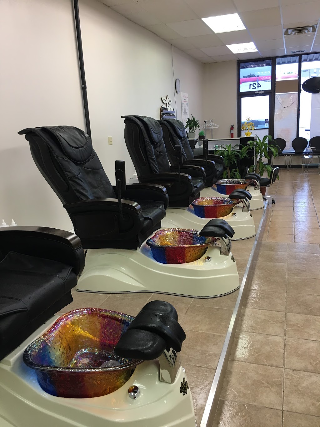 Lena Nails and Spa | 421 Sandwich St S #3, Amherstburg, ON N9V 3K8, Canada | Phone: (519) 713-8989
