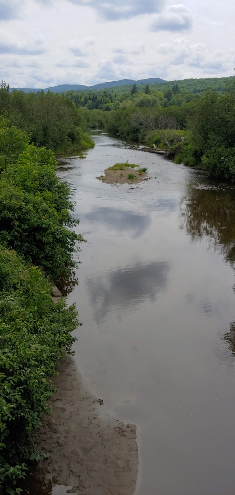 Aux Champs Mère-Terre | 35 Chem. Fontaine, Mansonville, QC J0E 1X0, Canada | Phone: (450) 525-3546