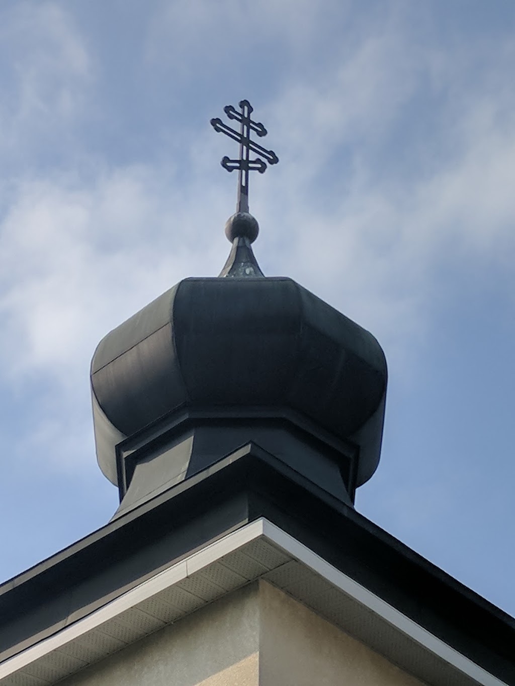 Russian Orthodox Holy Trinity Cathedral | 643 Manitoba Ave, Winnipeg, MB R2W 2H1, Canada | Phone: (204) 589-6223