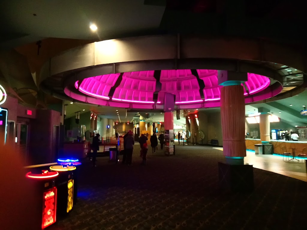 Cinéma Guzzo Méga-Plex Jacques-Cartier 14 | 1401 Ch. de Chambly, Longueuil, QC J4J 3X6, Canada | Phone: (450) 677-5566