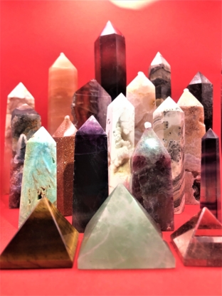 Cristal du paradis mémoire de lévolution | 34 Rue Bouvrette, Cantley, QC J8V 2V4, Canada | Phone: (819) 639-0126
