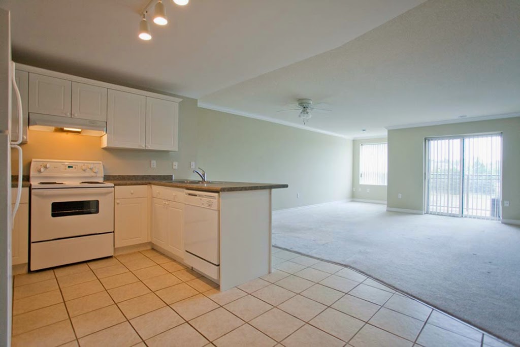 William Apartments | 55 William St W, Waterloo, ON N2L 1J6, Canada | Phone: (519) 584-2332