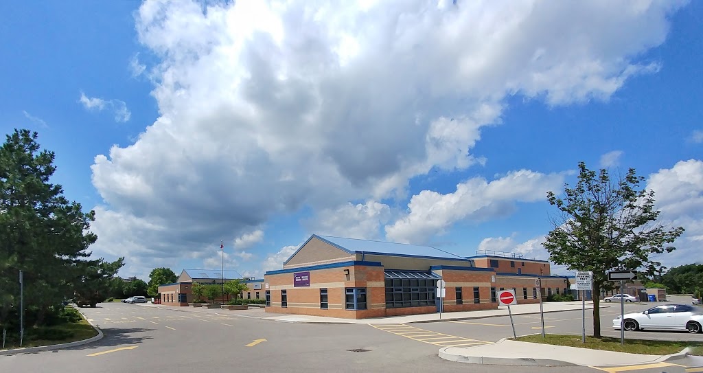 Garthwood Park Public School | 3245 Colonial Dr, Mississauga, ON L5L 5G2, Canada | Phone: (905) 607-0800