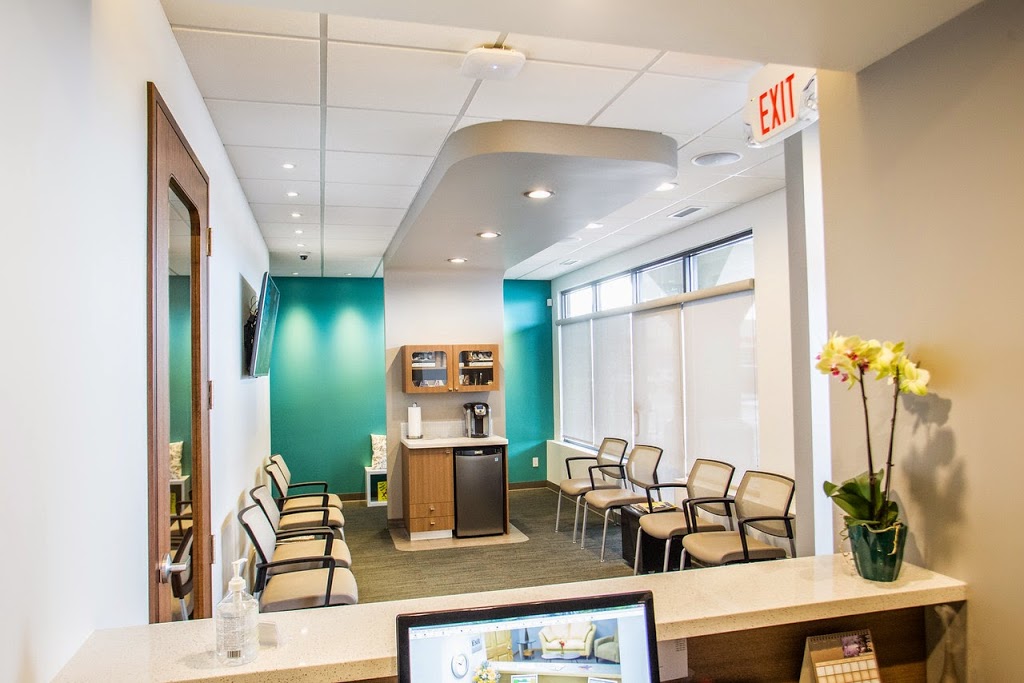 Bow View Dental Care - Dr. Chris Leong | 312 Fifth Ave #15, Cochrane, AB T4C 2A7, Canada | Phone: (403) 981-0011