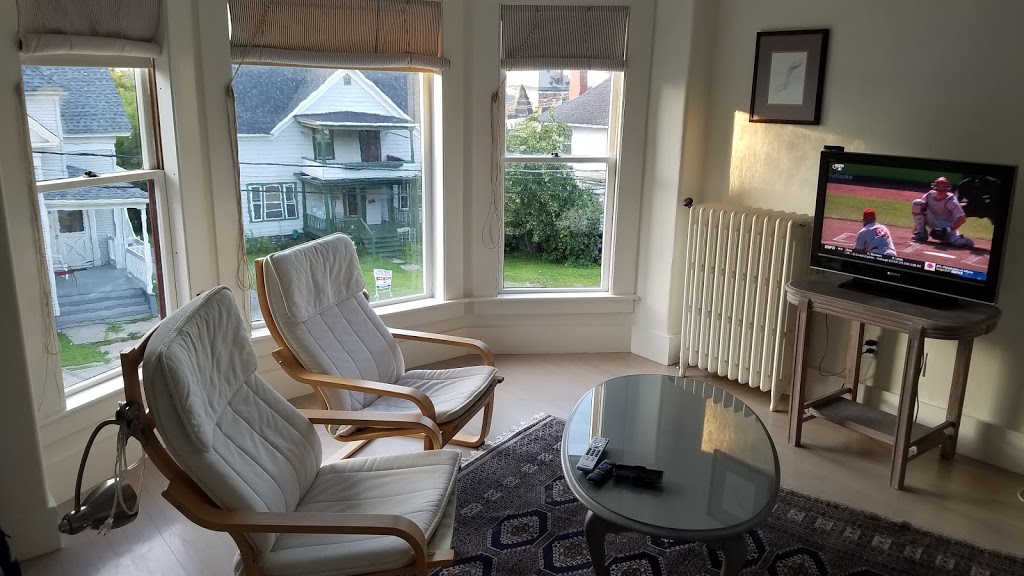Little Gnesta B & B | 115 Prospect St, Newport, VT 05855, USA | Phone: (802) 624-4930