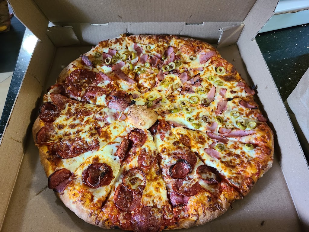 Theos Pizzeria | 20 Forsyth St, Marmora, ON K0K 2M0, Canada | Phone: (613) 472-1414