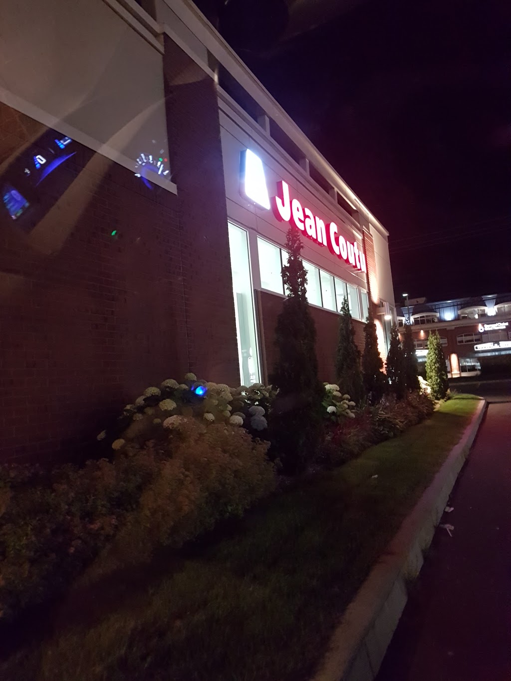 Jean Coutu | 1020 Boulevard Vachon N, Sainte-Marie, QC G6E 1M2, Canada | Phone: (418) 387-4942