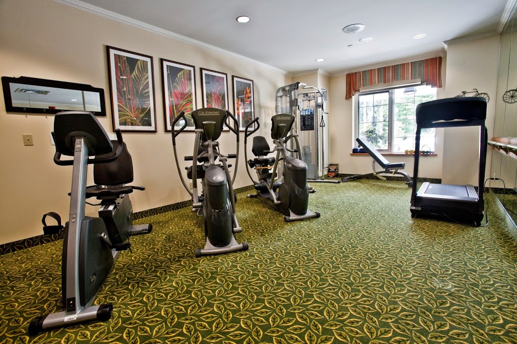 Waterside Retirement Lodge | 239 Zoo Park Rd, Wasaga Beach, ON L9Z 0A1, Canada | Phone: (705) 429-8626