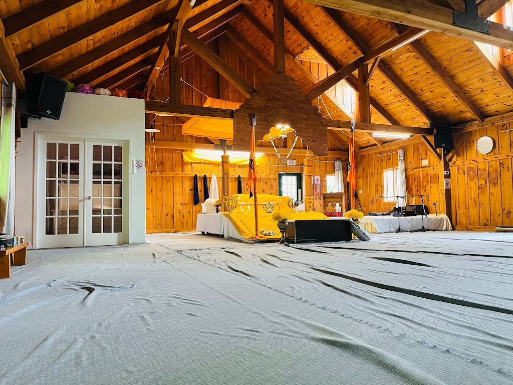 Gurdwara Sahib Vaudreuil-Dorion | 2970 Rte Harwood, Vaudreuil-Dorion, QC J7V 8P2, Canada | Phone: (450) 424-4433
