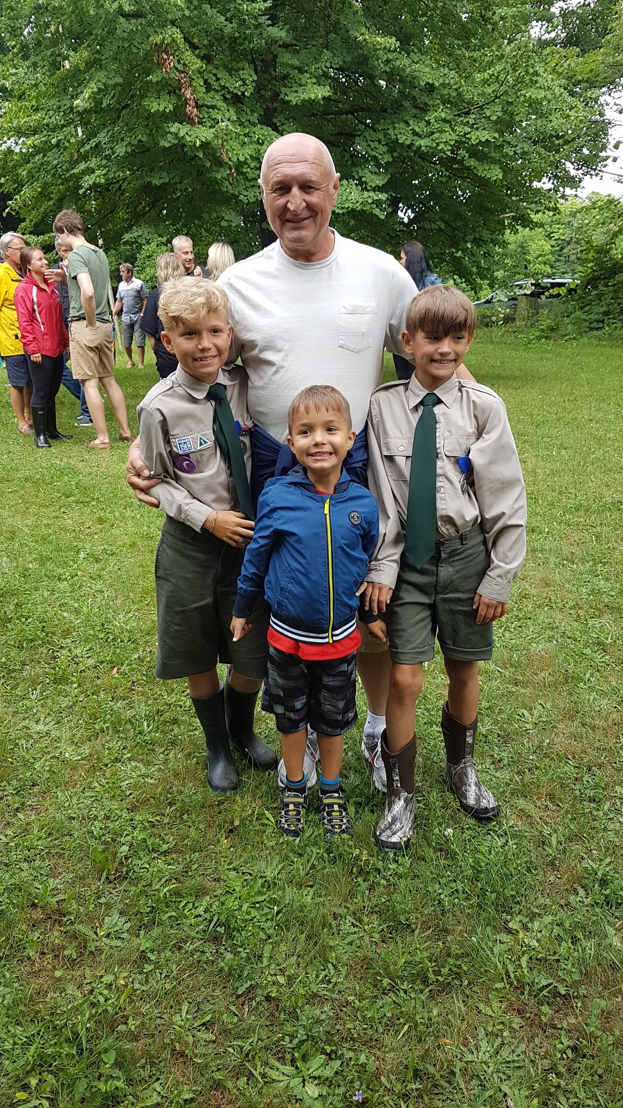 Camp VESELKA | 14109 Fourth Line, Acton, ON L7J 2L8, Canada | Phone: (519) 853-2659