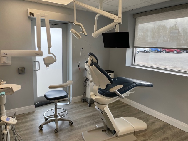 Riverside Dental Centre Trenton | Dr. Bradley Oldfin | 136 Regional Rd 33 Unit 1, Trenton, ON K8V 5P6, Canada | Phone: (613) 392-2732