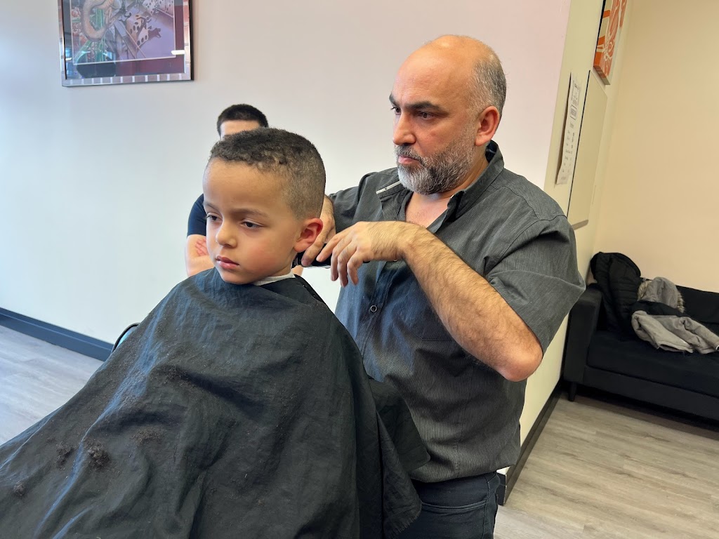 ABO ABDO BARBER SHOP | hair care | 1881 Lawrence Ave E, Scarborough, ON M1R 2Y3, Canada | 6477404337 OR +1 647-740-4337