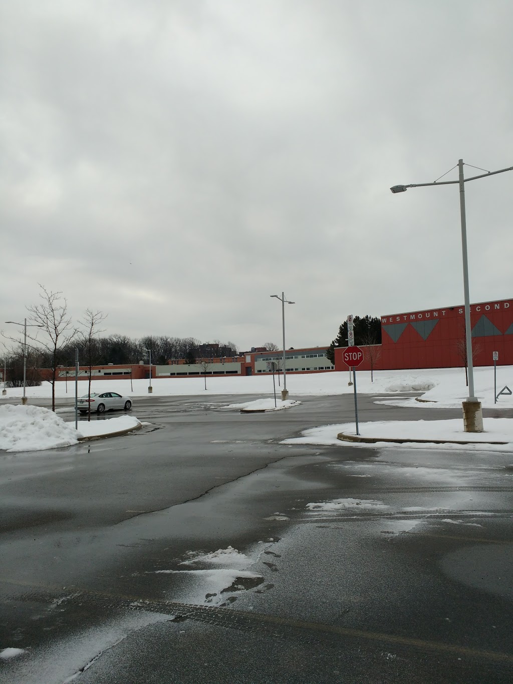 Westwood Elementary School | 9 Lynbrook Dr, Hamilton, ON L9C 2K6, Canada | Phone: (905) 383-2143