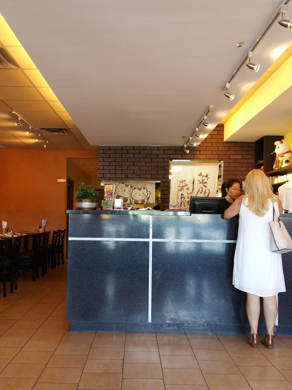 China Chopsticks | 1011 Upper Middle Rd E #7, Oakville, ON L6H 4L2, Canada | Phone: (905) 337-8383