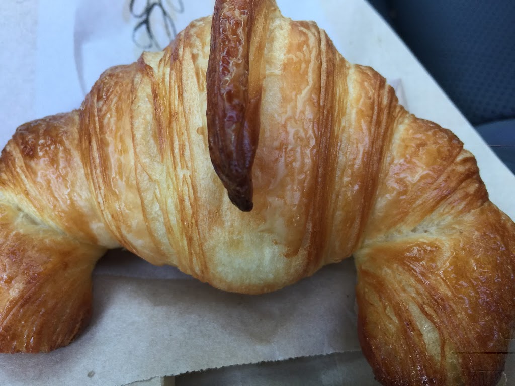 Boulangerie & Gourmandises de Pascal | 871 Montée Sainte-Julie, Sainte-Julie, QC J3E 1W9, Canada | Phone: (450) 685-1962