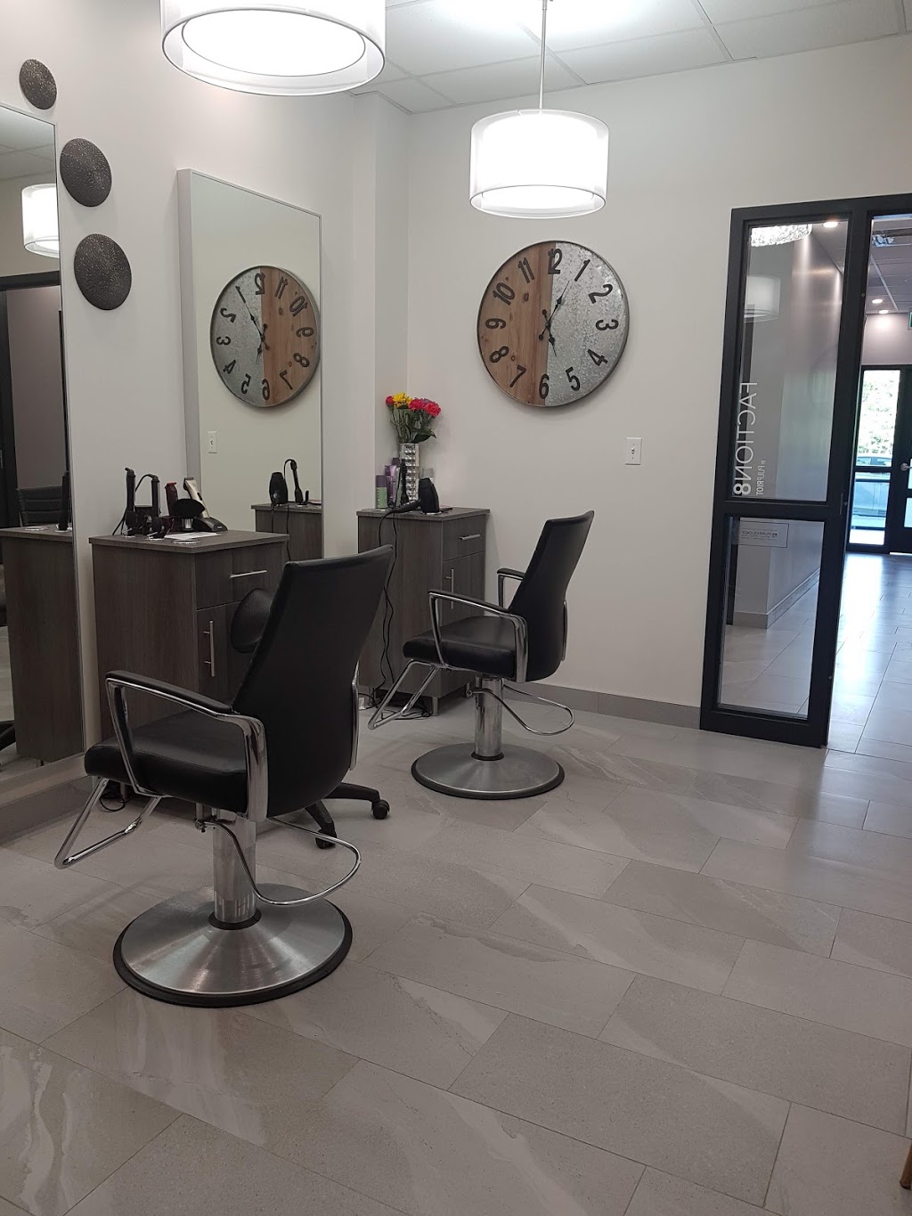 drip salon suite | 660 Bedford Hwy #110, Bedford, NS B3M 0M5, Canada | Phone: (902) 233-8978