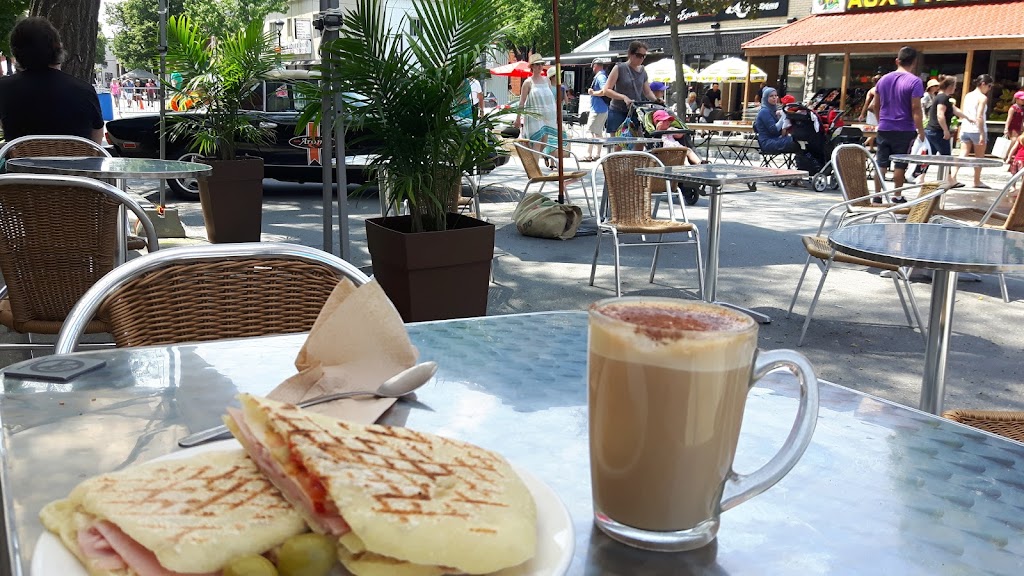 Cafe Aroma Paninoteca | 1520 Rue Fleury E, Montréal, QC H2C 1S5, Canada | Phone: (514) 387-0841