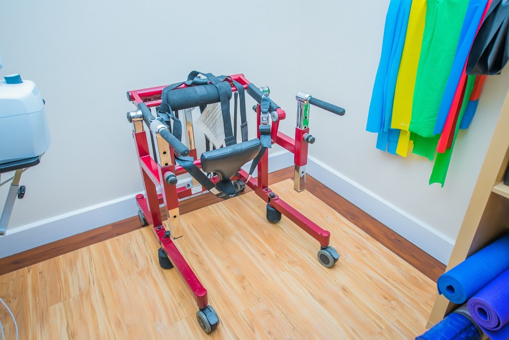 Physiocare Physiotherapy & Rehab Centre Carling | 1400 Carling Ave, Ottawa, ON K1Z 7L8, Canada | Phone: (613) 800-9170