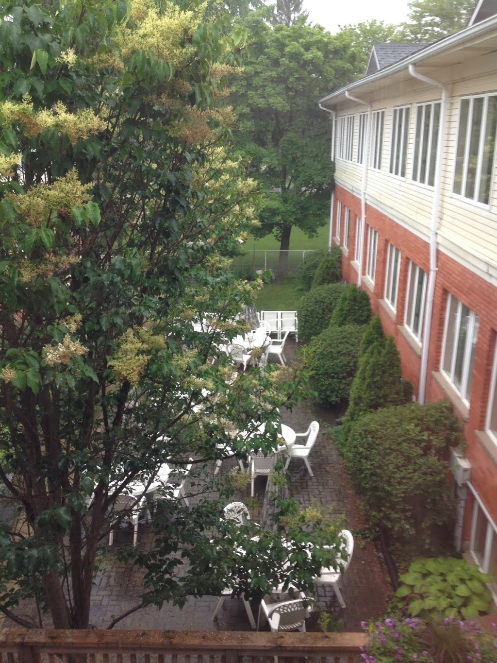 Queensway Nursing and Retirement Home | Bluewater, ON N0M 2G0, Canada | Phone: (519) 262-2138