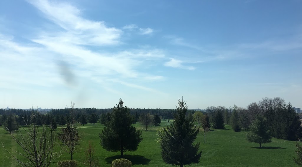Woodstock Meadows Golf Centre | 745314 Oxford Road 17, Woodstock, ON N4S 7W2, Canada | Phone: (519) 537-2283