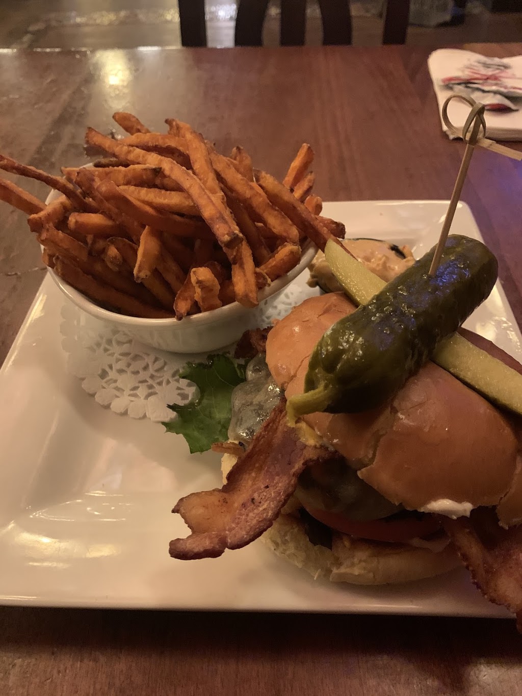 Brown Bridge Pub | 265 Vermilion Ave, Princeton, BC V0X 1W0, Canada | Phone: (250) 295-1281