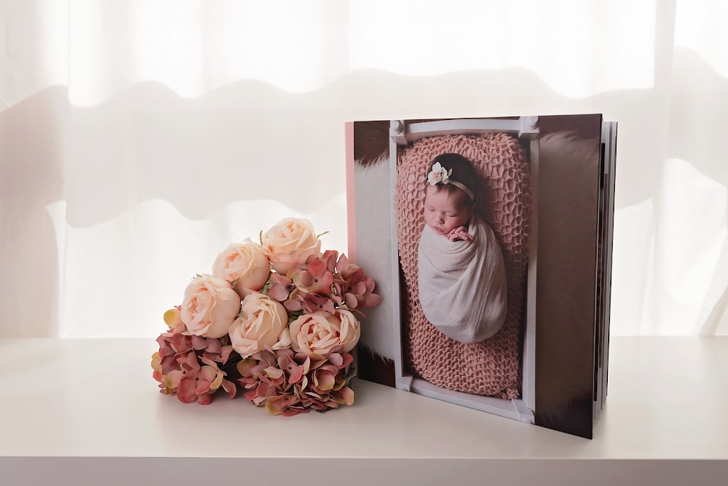 Elana Bebjak Photography | 113 Lynden Rd, Lynden, ON L0R 1T0, Canada | Phone: (289) 700-4500