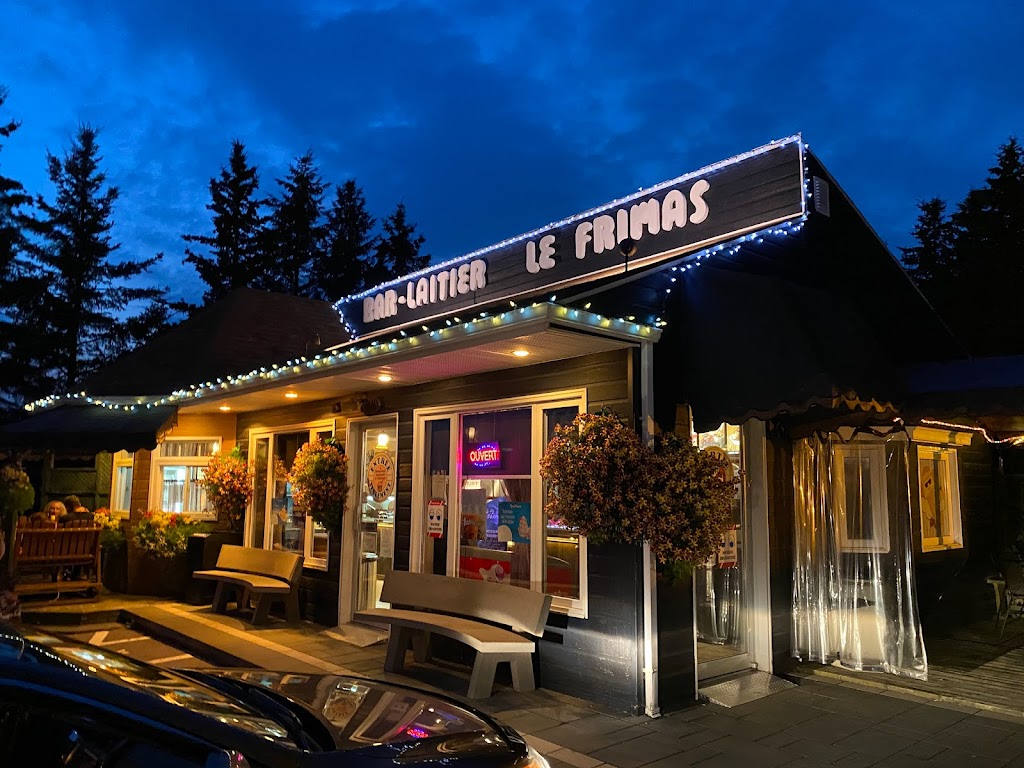 Bar Laitier Le Frimas | 110 Rue de la Plage, Saint-Gédéon, QC G0W 2P0, Canada | Phone: (418) 345-8328