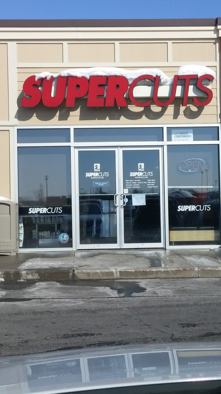Supercuts | ROCKLAND PLAZA, 2736 Chamberland St, Rockland, ON K4K 0B2, Canada | Phone: (613) 446-4500