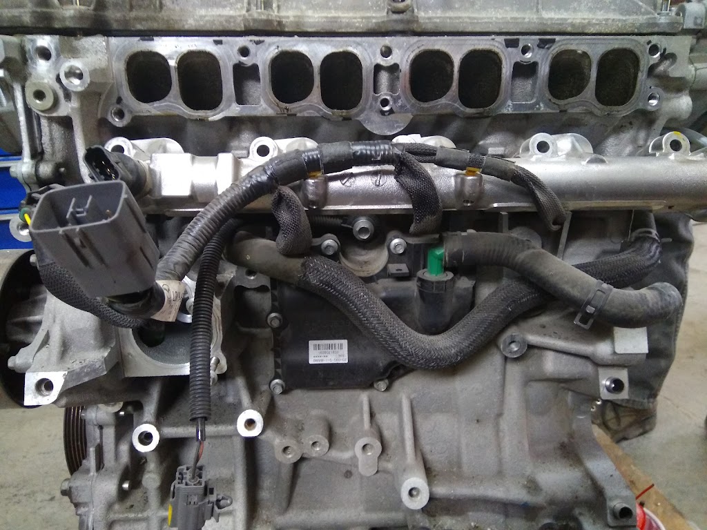 A Plus Auto Carrosserie inc. | 360 Rue Victoria, Lachine, QC H8S 1Y4, Canada | Phone: (514) 483-0202