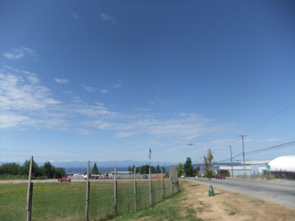 Powell River Airport | Duncan St, Powell River, BC V8A 1W7, Canada | Phone: (604) 414-3401