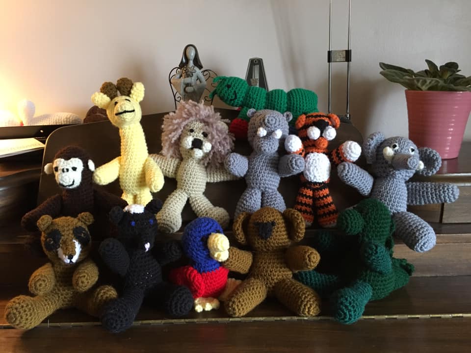 Emis Itty Bitty Odds and Ends | 223 Water St N, Cambridge, ON N1R 3B9, Canada | Phone: (226) 220-2400