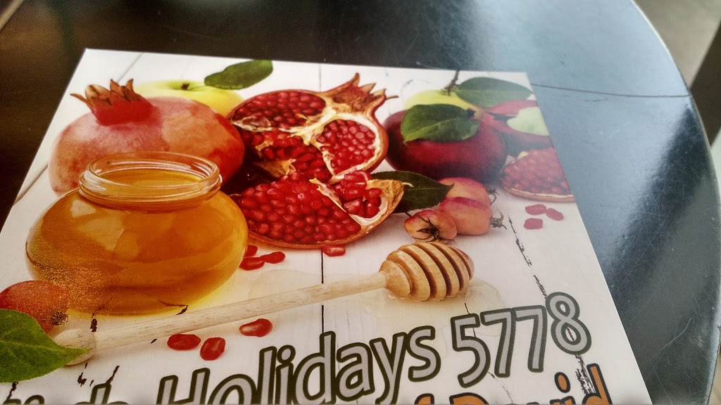 Starbucks | 8010 Bathurst St Building C, Unit 6, Vaughan, ON L4J 0B8, Canada | Phone: (905) 731-3131