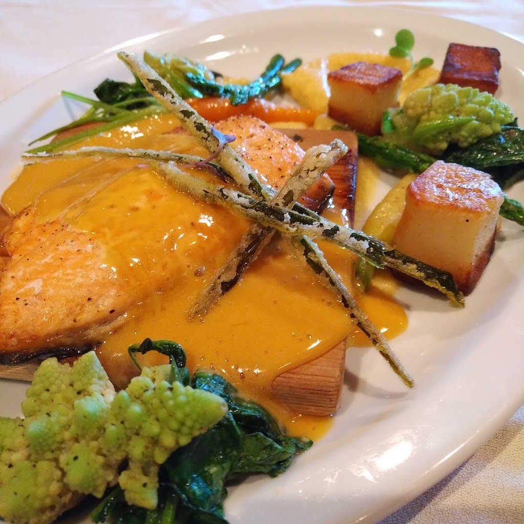 The Mahogany Dining Room | 6015 ON-89, Alliston, ON L9R 1A4, Canada | Phone: (705) 435-5501