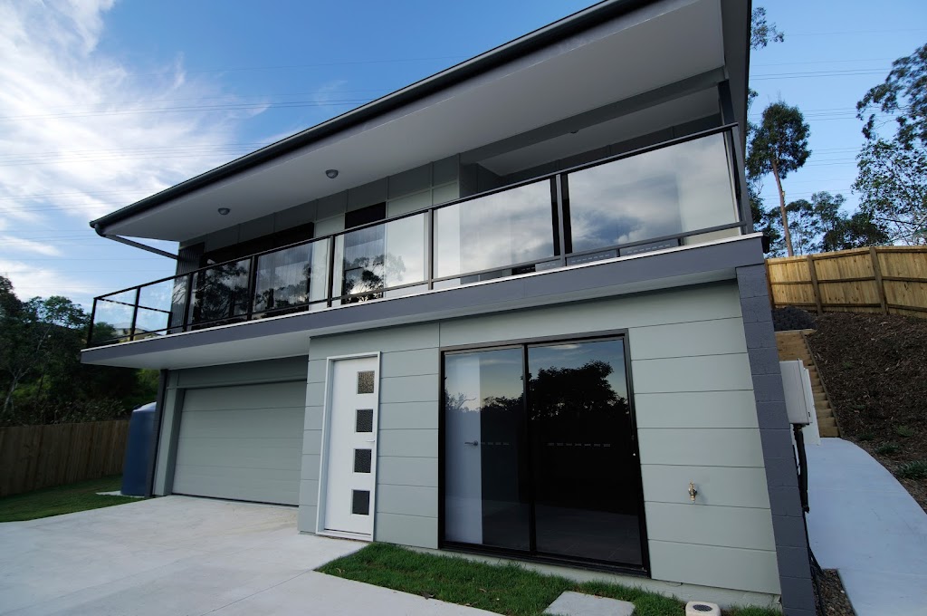 Paragon Homes | 86 Ch du Rubis, Val-des-Monts, QC J8N 0C5, Canada | Phone: (819) 775-1386