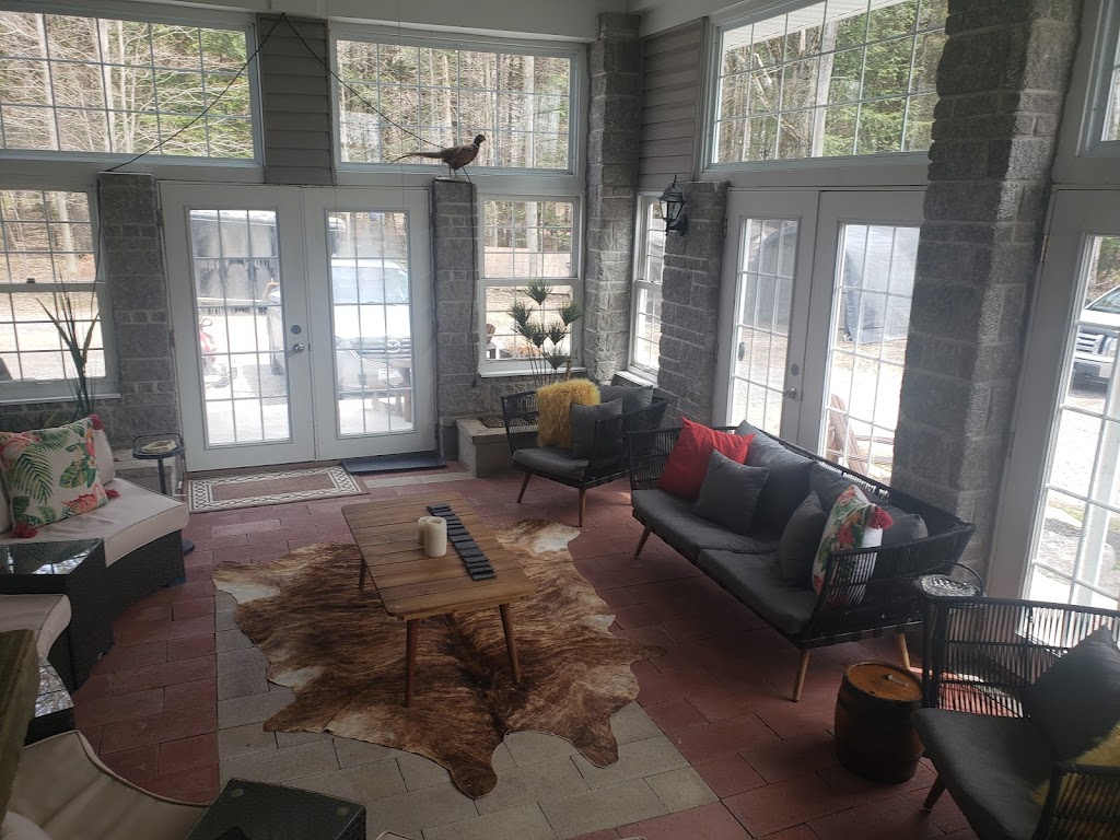 Stone Farm House B&B | 1119 concession road 12, Ramara, ON L3V 6H5, Canada | Phone: (705) 970-4105