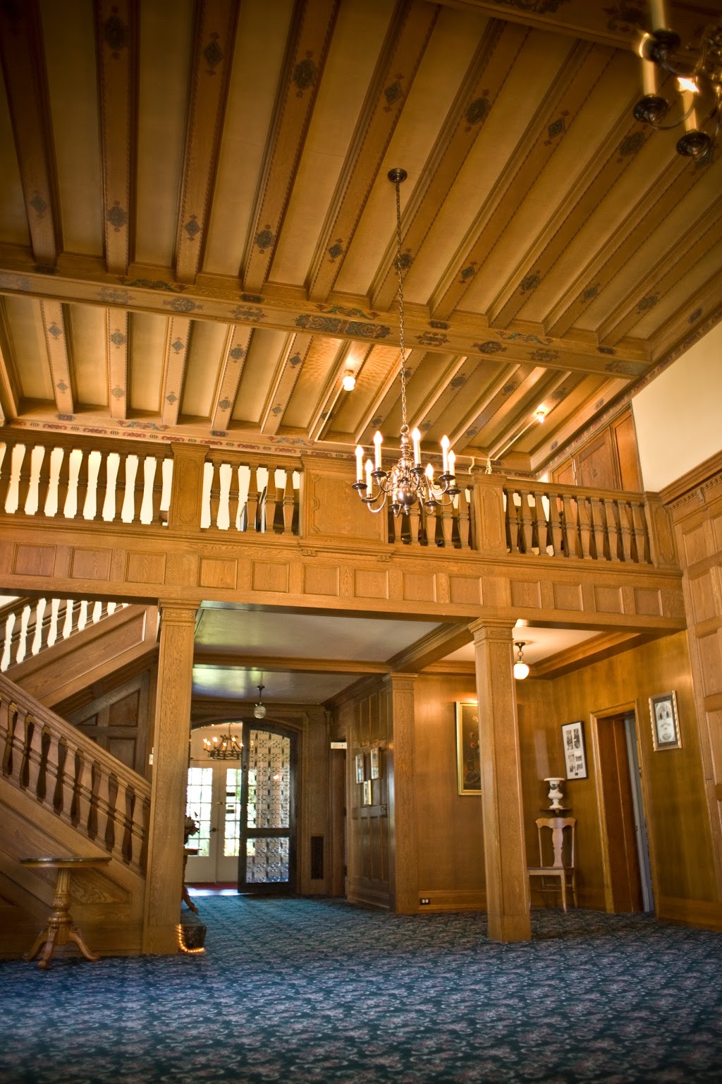 Lairmont Manor | 405 Fieldston Rd, Bellingham, WA 98225, USA | Phone: (360) 647-1444