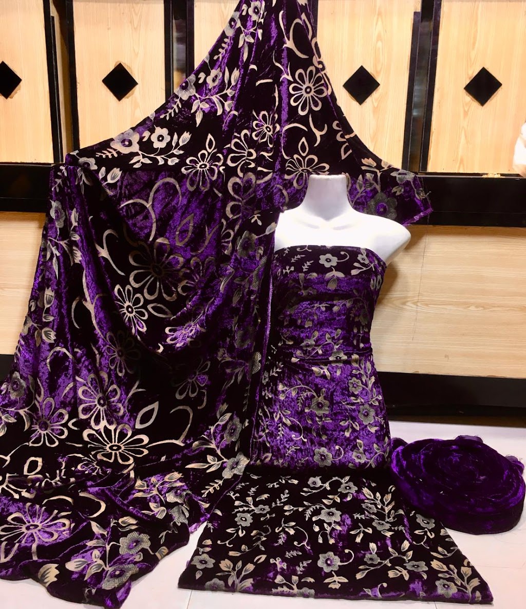 Riffat Collection | 7060 Salme Dr, Mississauga, ON L5N 7C4, Canada | Phone: (416) 854-2490