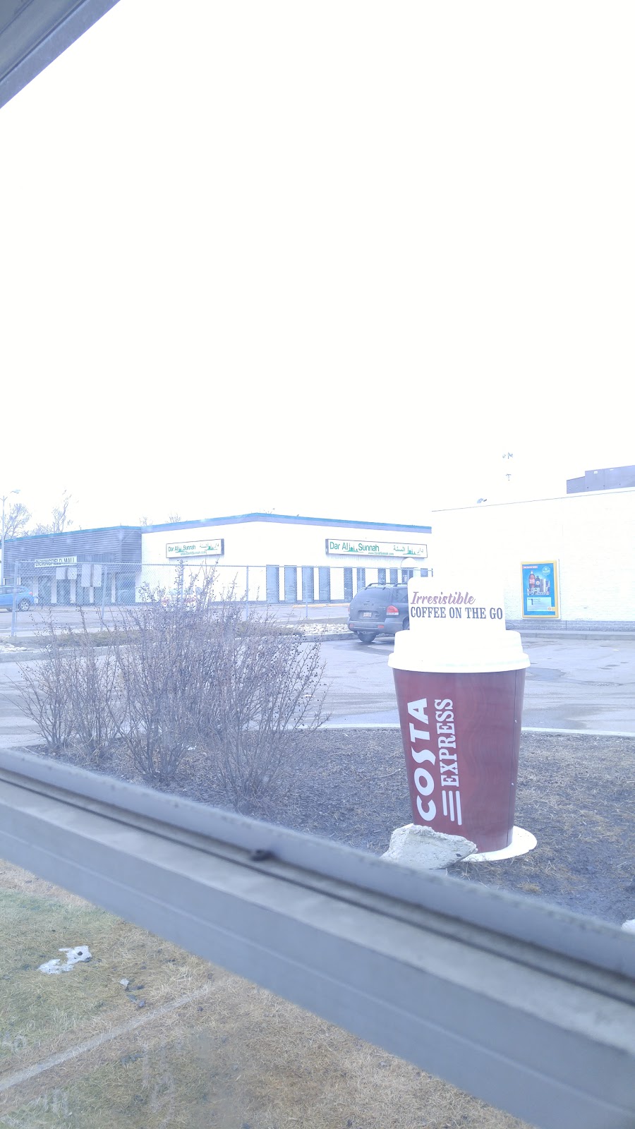 Dickinsfield Strip mall | 9228 144 Ave NW, Edmonton, AB T5E 6A3, Canada