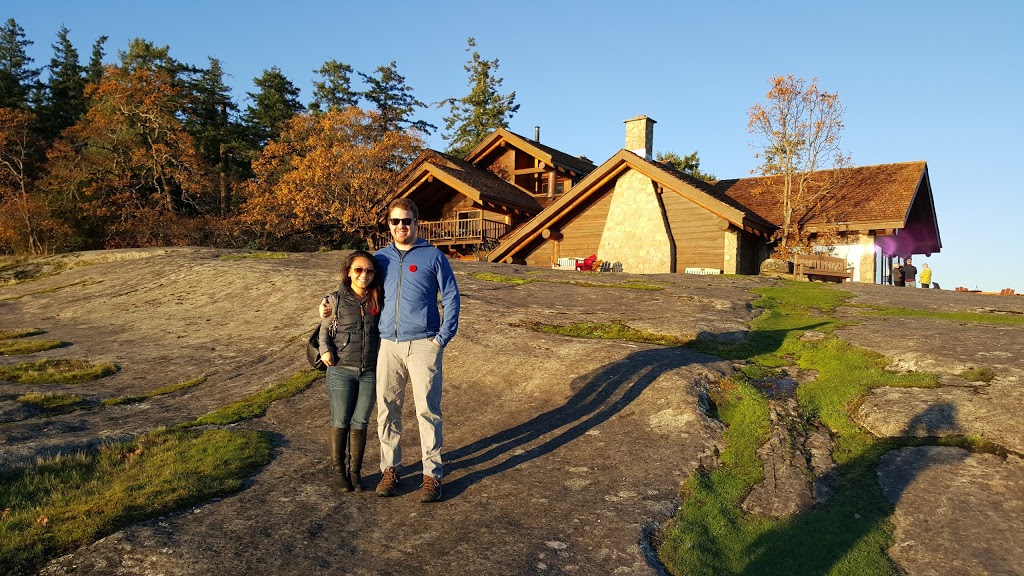 Yellow Point Lodge | 3700 Yellow Point Rd, Ladysmith, BC V9G 1E8, Canada | Phone: (250) 245-7422