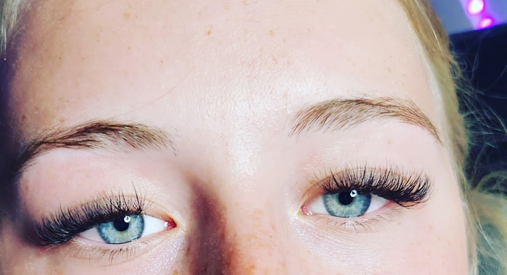 Lulu Lashes | 6701 AB-53 #170, Ponoka, AB T4J 1K3, Canada | Phone: (403) 963-9808