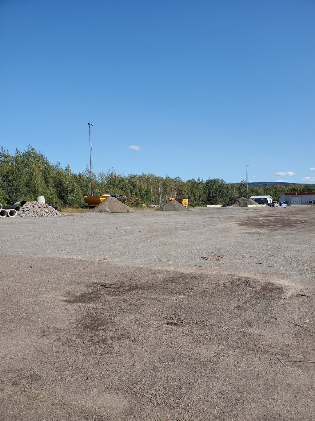 Écocentre LIslet | 451 Boulevard Nilus-Leclerc, Lamartine, QC G0R 1X0, Canada | Phone: (418) 234-6312