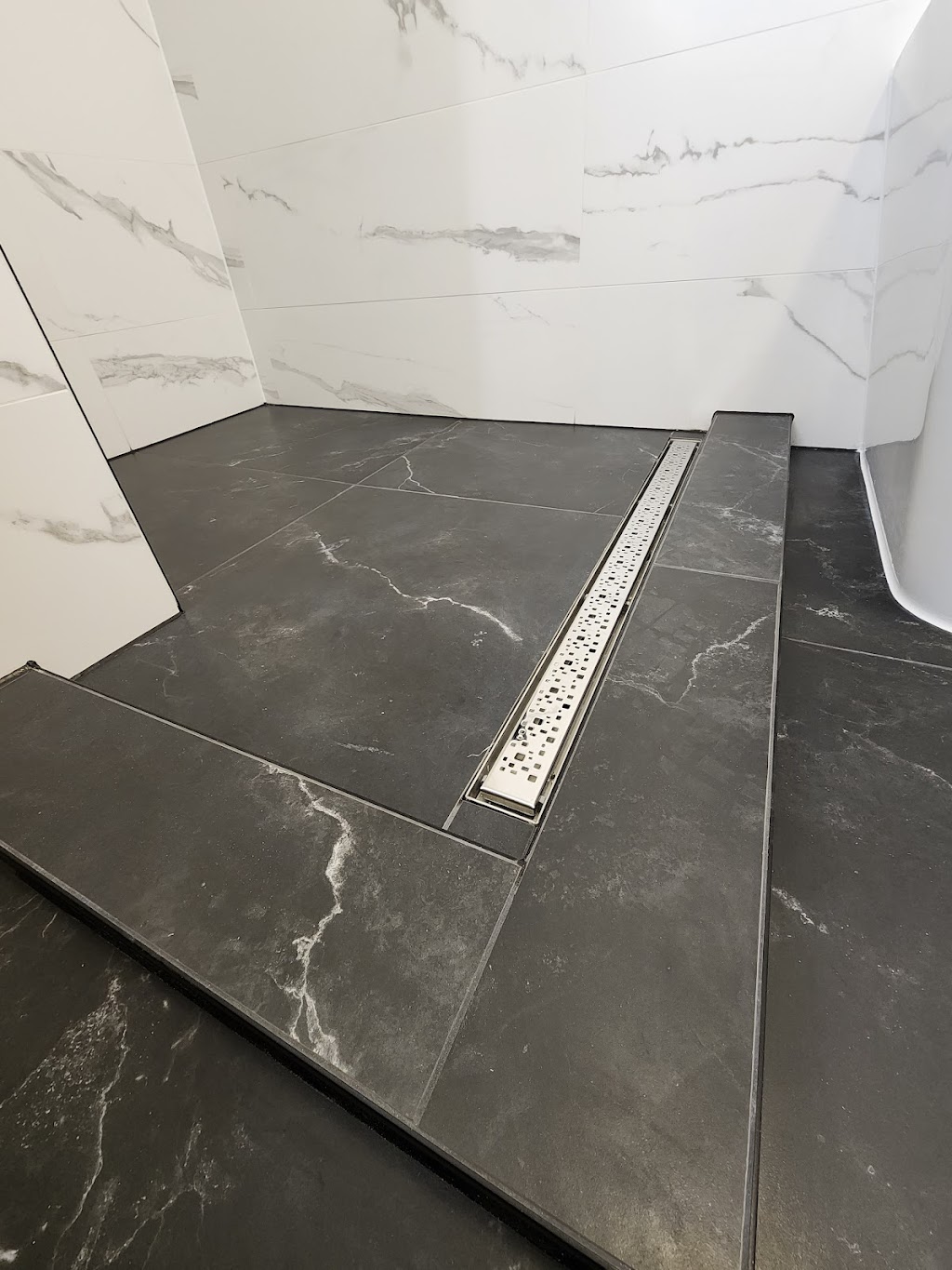Renovo Solutions | 963A Av. Rose-de-Lima, Laval, QC H7E 2S8, Canada | Phone: (514) 928-1278