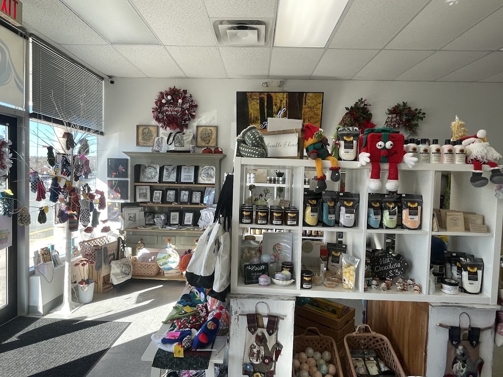 Crafters Cove | 3290 Nova Scotia Trunk 2, Fall River, NS B2T 1J5, Canada | Phone: (902) 576-2524