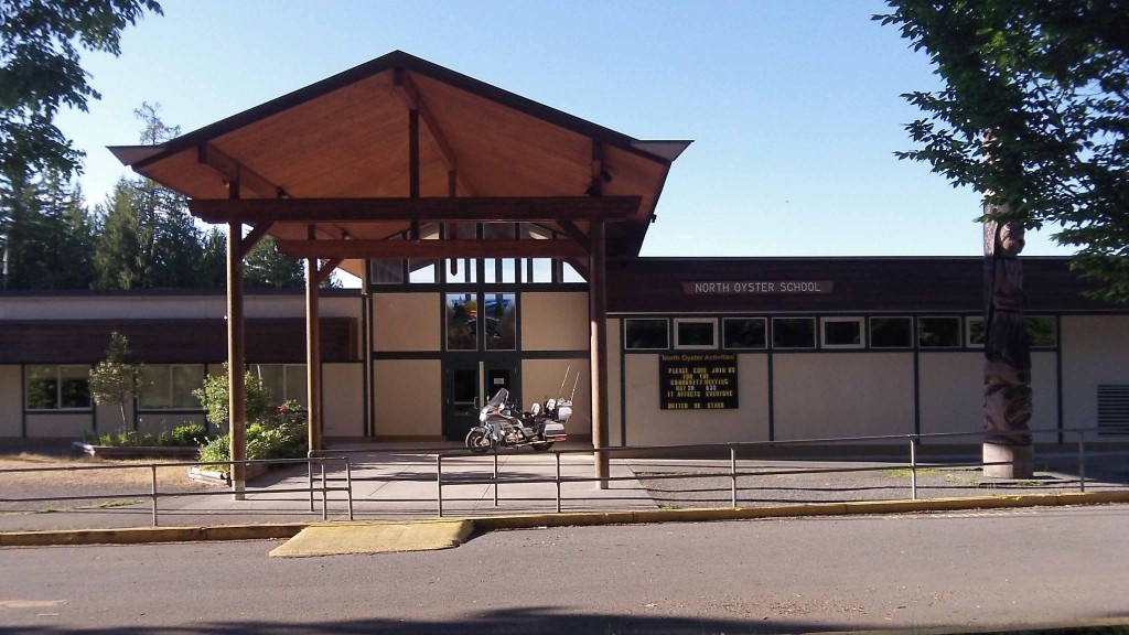 North Oyster Elementary | 13470 Cedar Rd, Ladysmith, BC V9G 1H6, Canada | Phone: (250) 245-3330