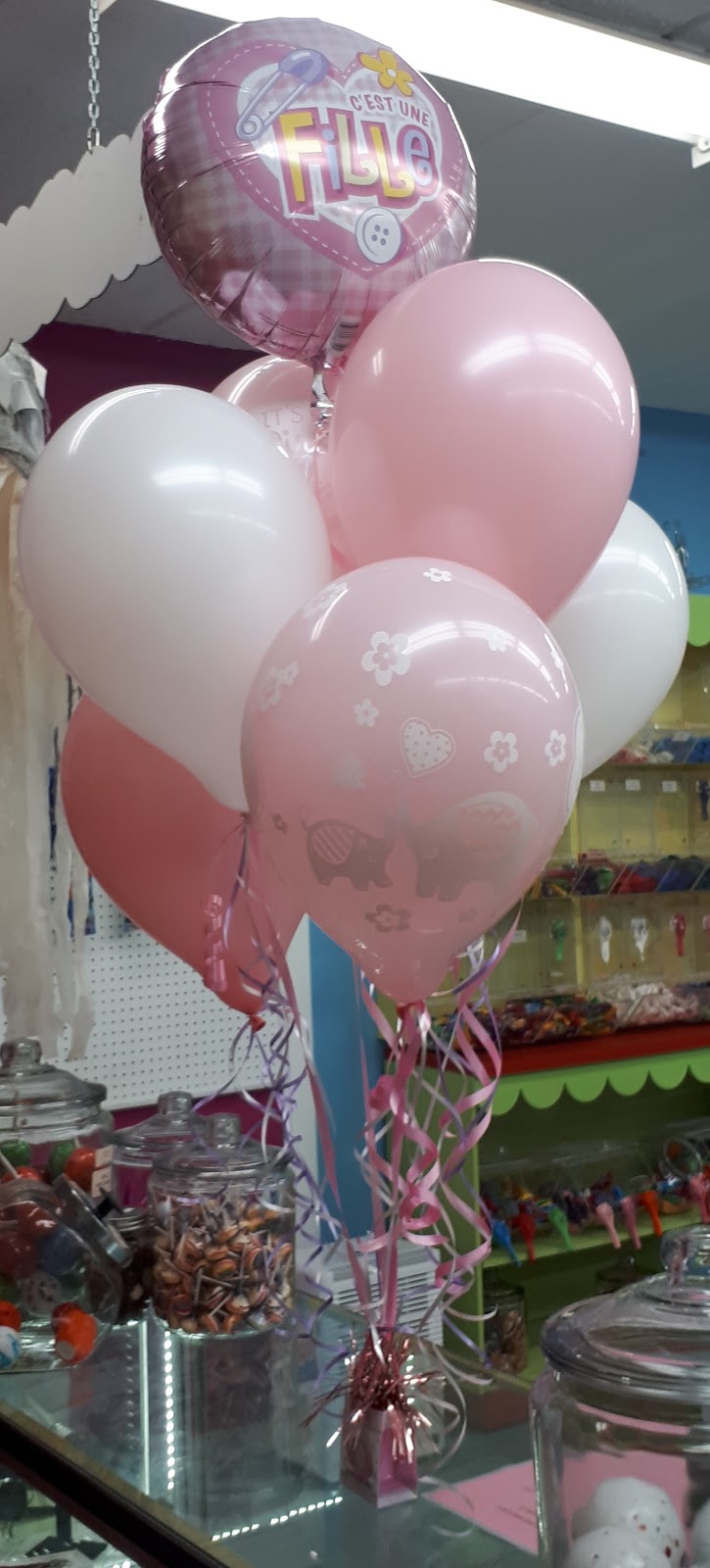 Papiers, Ballons En Fête | 473 Rue LAnnonciation N, Rivière-Rouge, QC J0T 1T0, Canada | Phone: (819) 275-2611