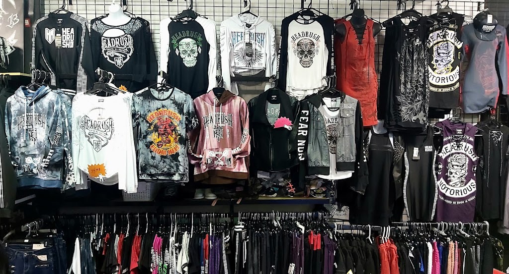 Boutique Élite (Headrush armée Rock)Surplus d Armée Élite | Dans centre commercial, 200 Bd DAnjou, Châteauguay, QC J6K 1C5, Canada | Phone: (514) 777-8262