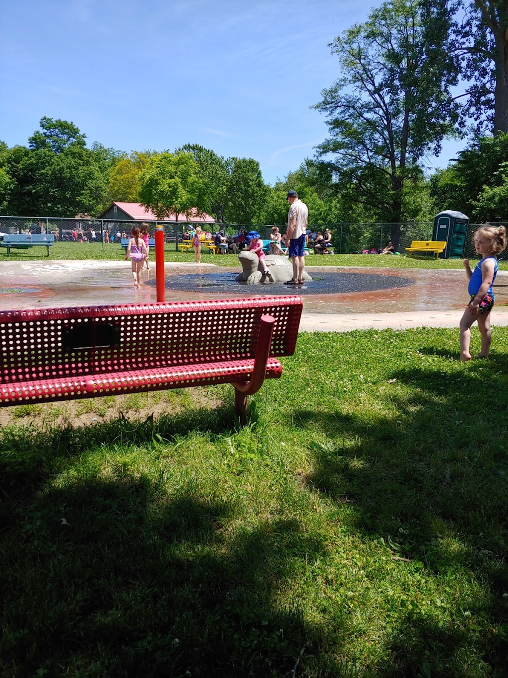 Kinsman Splash Park | 281 Head St N, Simcoe, ON N3Y 3X8, Canada | Phone: (519) 426-5999 ext. 2226